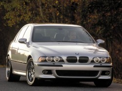 BMW M5 (1998)